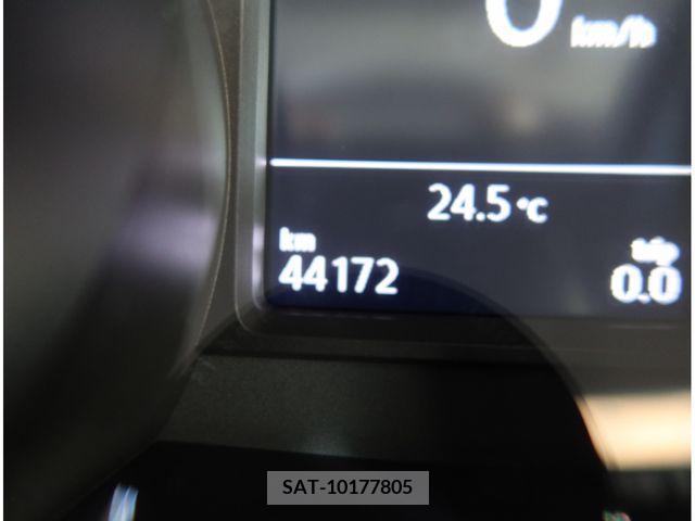VolksWagen POLO 2015-01 289608-10
