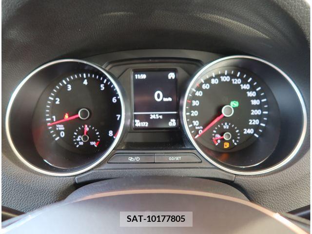 VolksWagen POLO 2015-01 289608-9