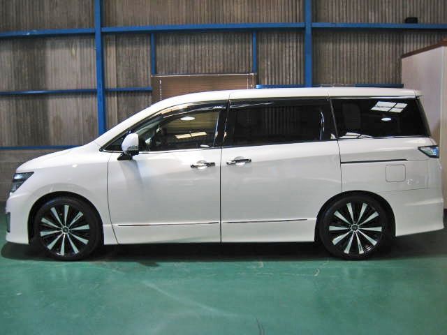 Nissan ELGRAND 2014-03 182480-2