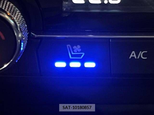 Mazda CX-8 2019-01 332194-5