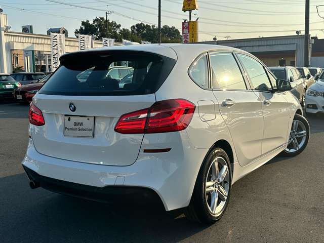 Bmw 2 SERIES 2017-06 11934-7