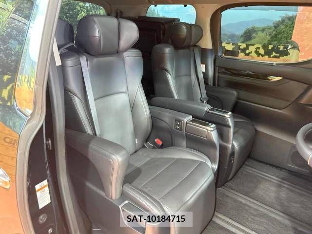 Toyota ALPHARD 2016-06 340991-9