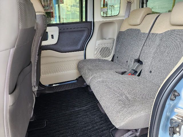 Honda N BOX 2017-10 16457-18