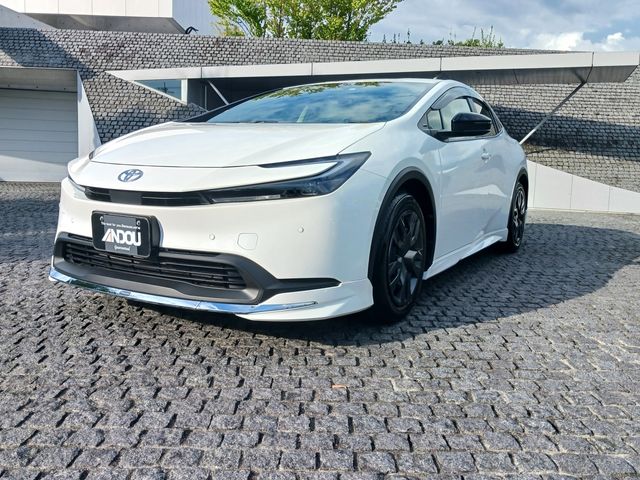 Toyota PRIUS 2023-05 8541-0