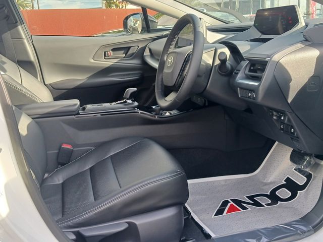 Toyota PRIUS 2023-05 8541-10