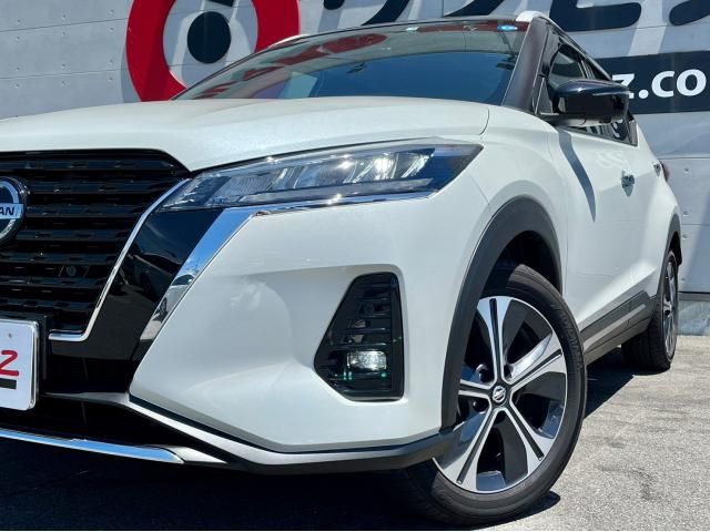 Nissan KICKS 2021-04 185037-4
