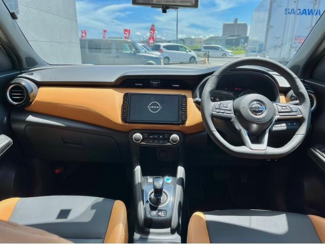 Nissan KICKS 2021-04 185037-6