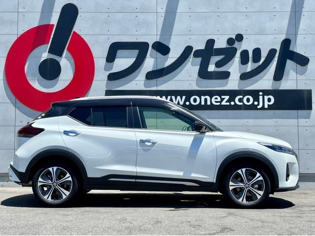Nissan KICKS 2021-04 185037-2