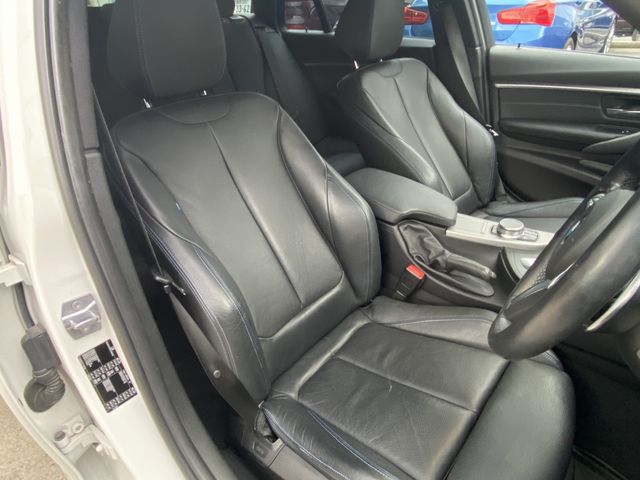 Bmw 3 SERIES 2018-11 10365-7