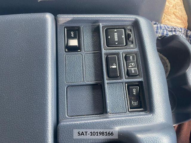Hino PROFIA 2005-12 386597-13