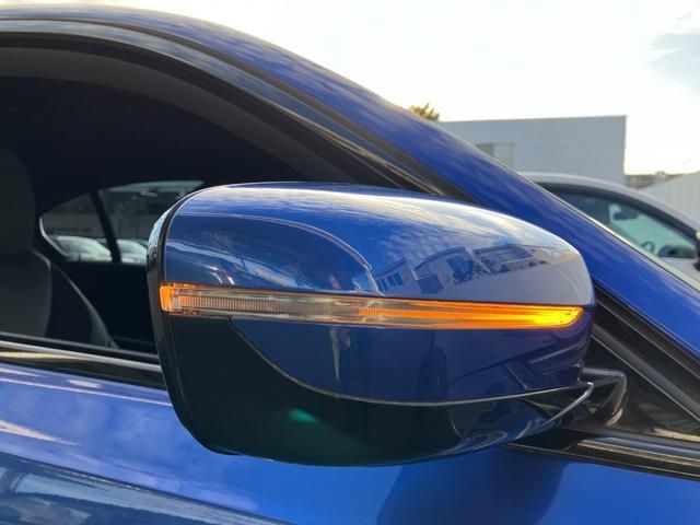 Bmw 3 SERIES 2019-09 20689-6
