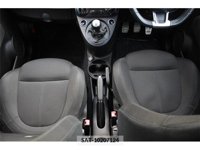 Abarth 595 2017-06 221132-11