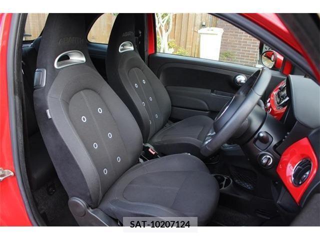 Abarth 595 2017-06 221132-12