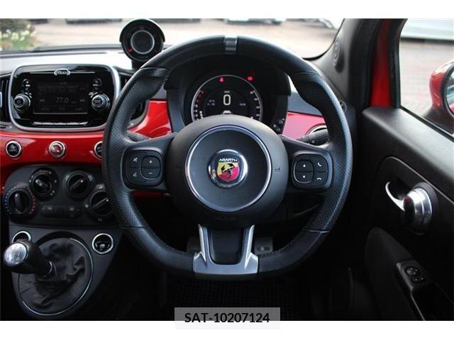 Abarth 595 2017-06 221132-8