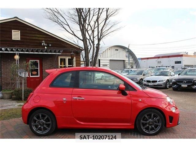 Abarth 595 2017-06 221132-1