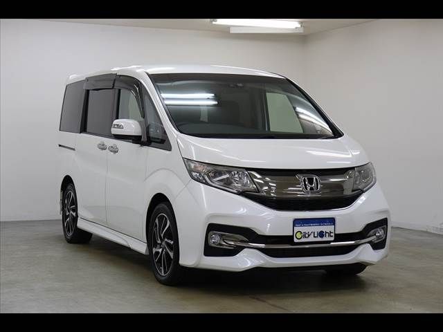 Honda e 2016-03 4742-17