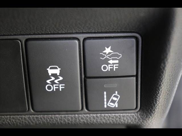 Honda e 2016-03 4742-7