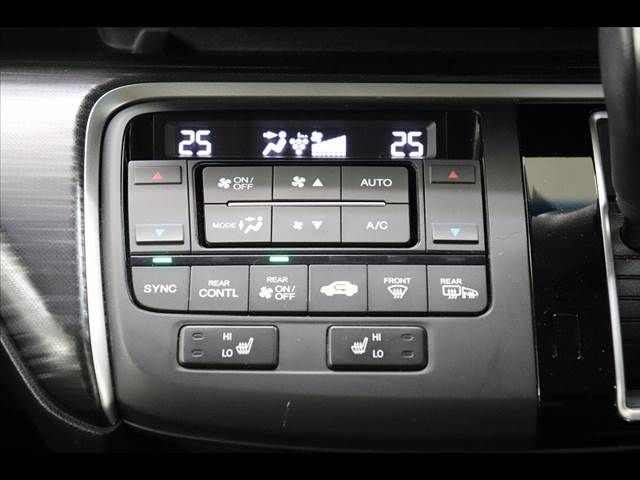Honda e 2016-03 4742-6