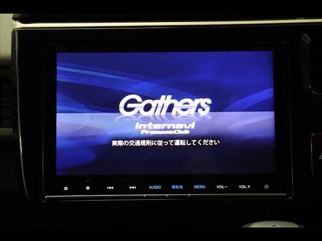 Honda e 2016-03 4742-5