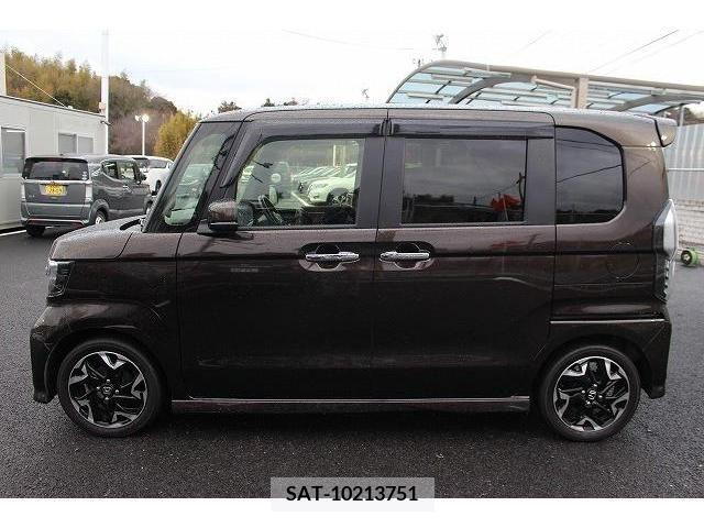 Honda N BOX CUSTOM 2018-09 215797-8