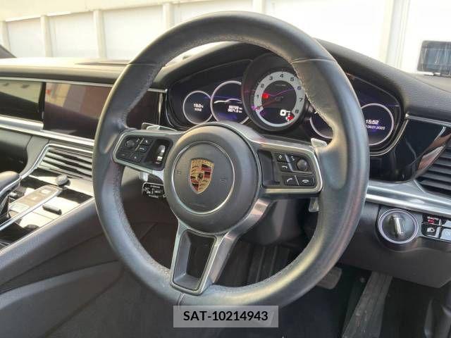 Porsche PANAMERA 2018-11 372228-10