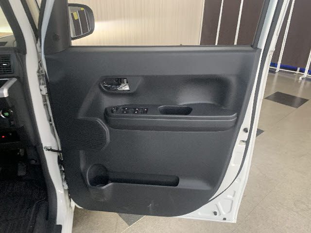 Daihatsu WAKE 2015-02 13091-21