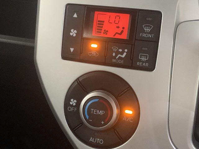 Daihatsu WAKE 2015-02 13091-14