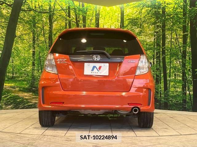 Honda FIT 2012-04 345629-15