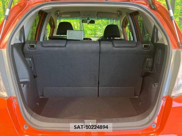 Honda FIT 2012-04 345629-10