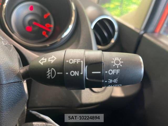 Honda FIT 2012-04 345629-7