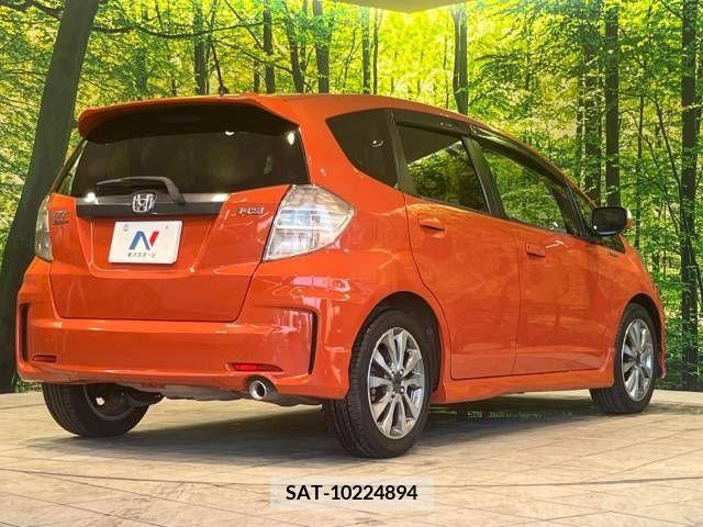Honda FIT 2012-04 345629-17