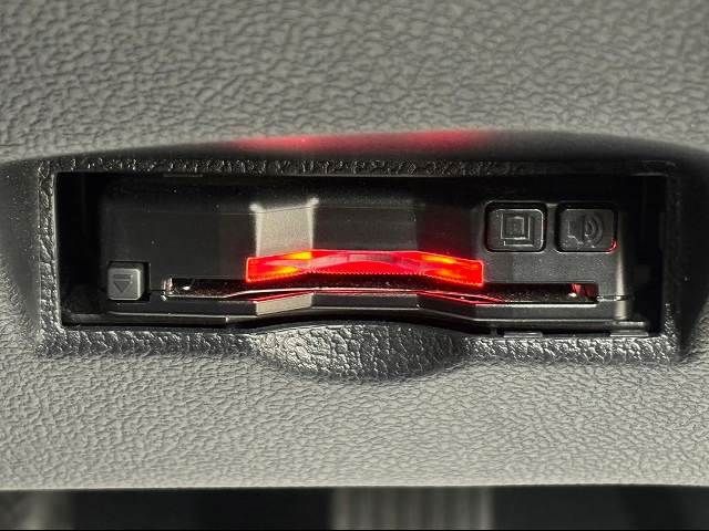 Toyota PRIUS 2016-07 20594-9