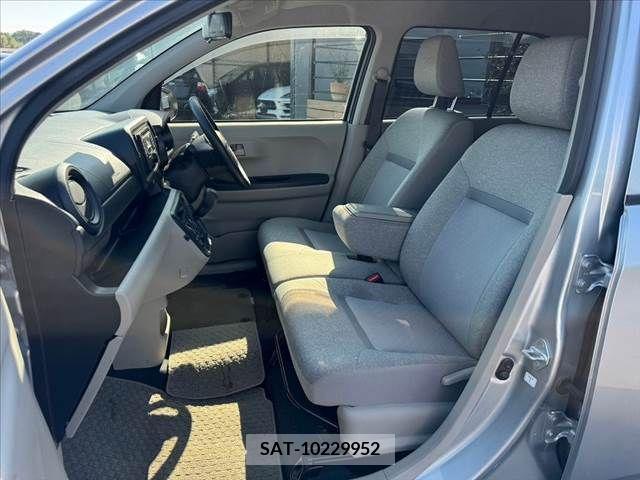 Toyota PASSO 2016-07 348601-16