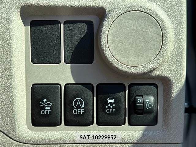 Toyota PASSO 2016-07 348601-4