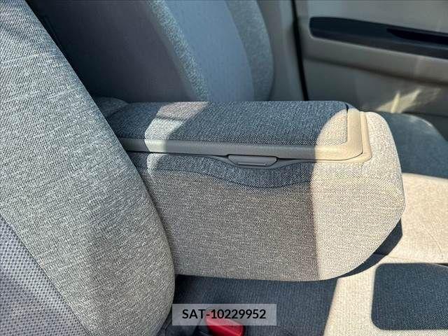 Toyota PASSO 2016-07 348601-25