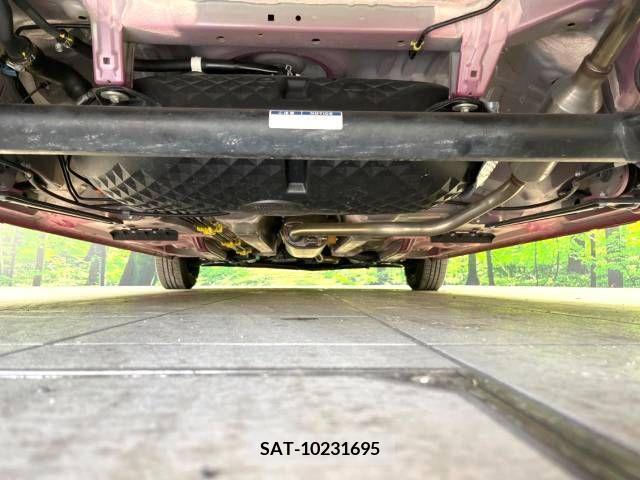 Toyota TANK 2019-03 369225-19