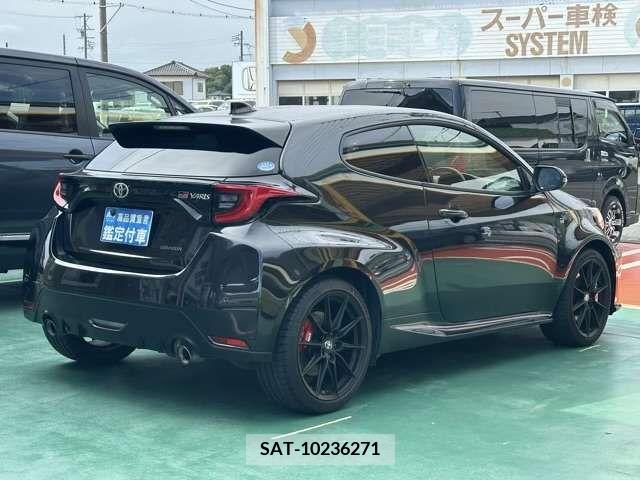 Toyota YARIS 2020-11 360777-9