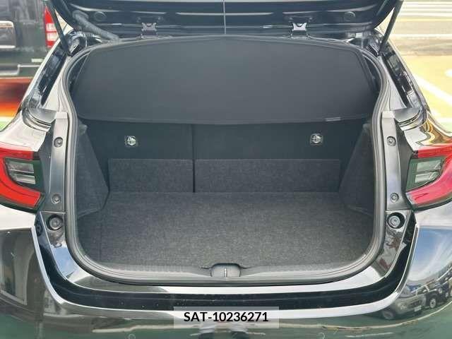 Toyota YARIS 2020-11 360777-7