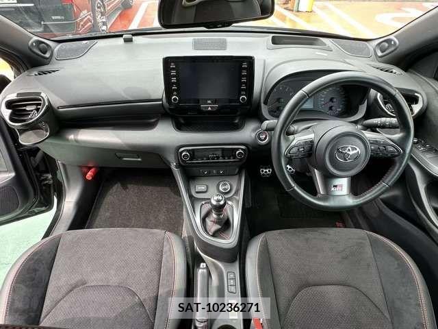 Toyota YARIS 2020-11 360777-5