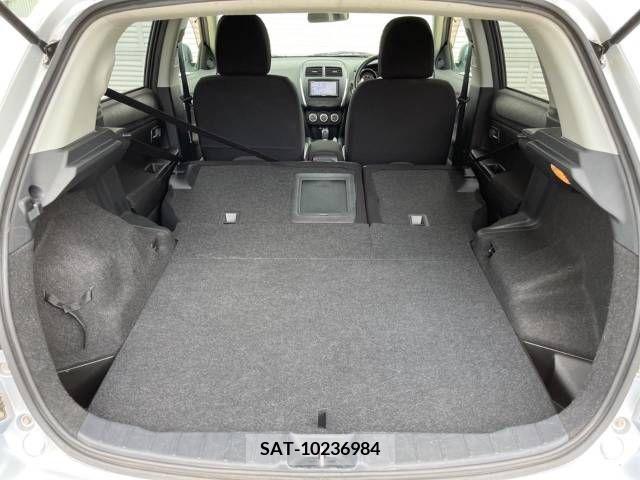 Mitsubishi RVR 2010-04 324456-12