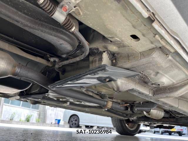 Mitsubishi RVR 2010-04 324456-16