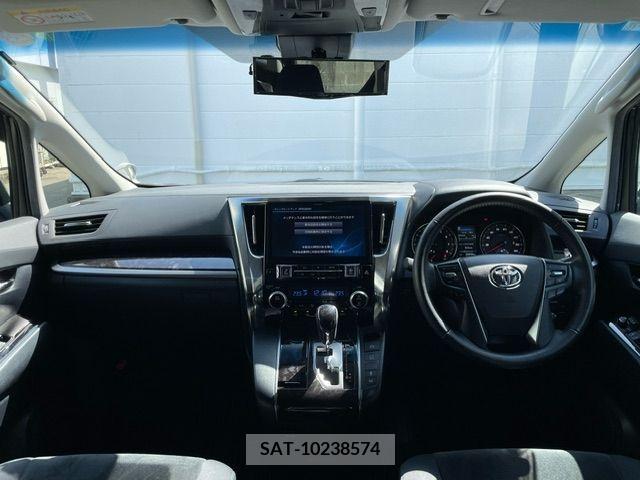 Toyota VELLFIRE 2018-08 299439-1