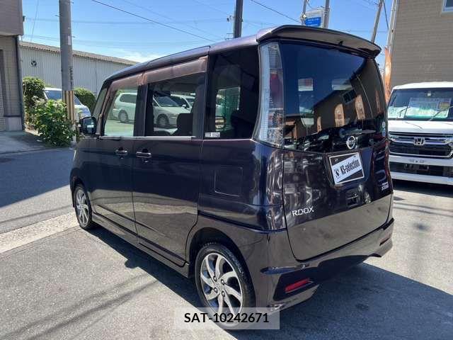 Nissan ROOX 2011-08 354427-9