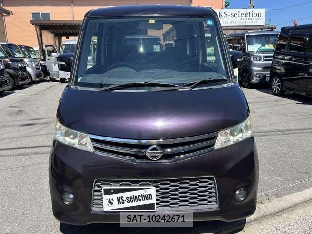 Nissan ROOX 2011-08 354427-3