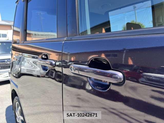 Nissan ROOX 2011-08 354427-13