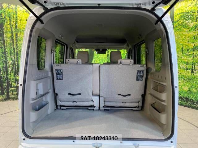Suzuki EVERY WAGON 2022-12 211624-11