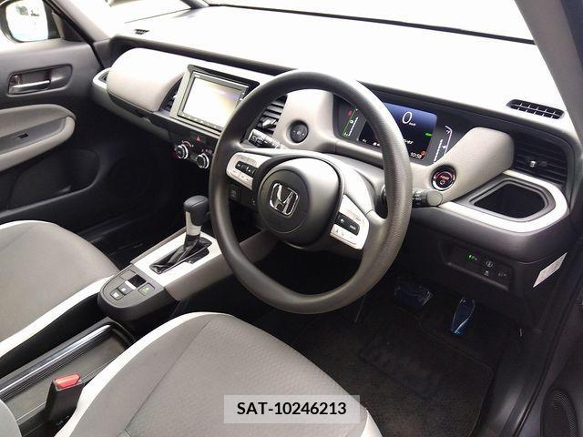 Honda FIT 2020-07 211237-16