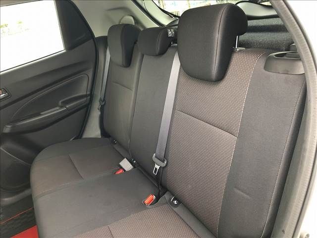 Suzuki SWIFT 2021-06 196004-4