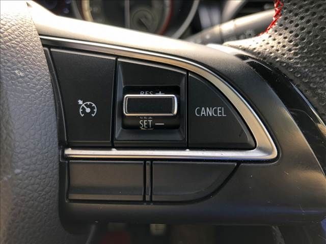 Suzuki SWIFT 2021-06 196004-14