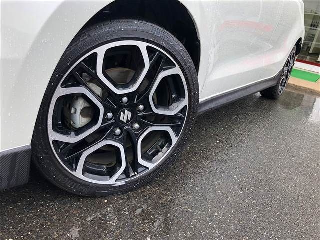Suzuki SWIFT 2021-06 196004-28